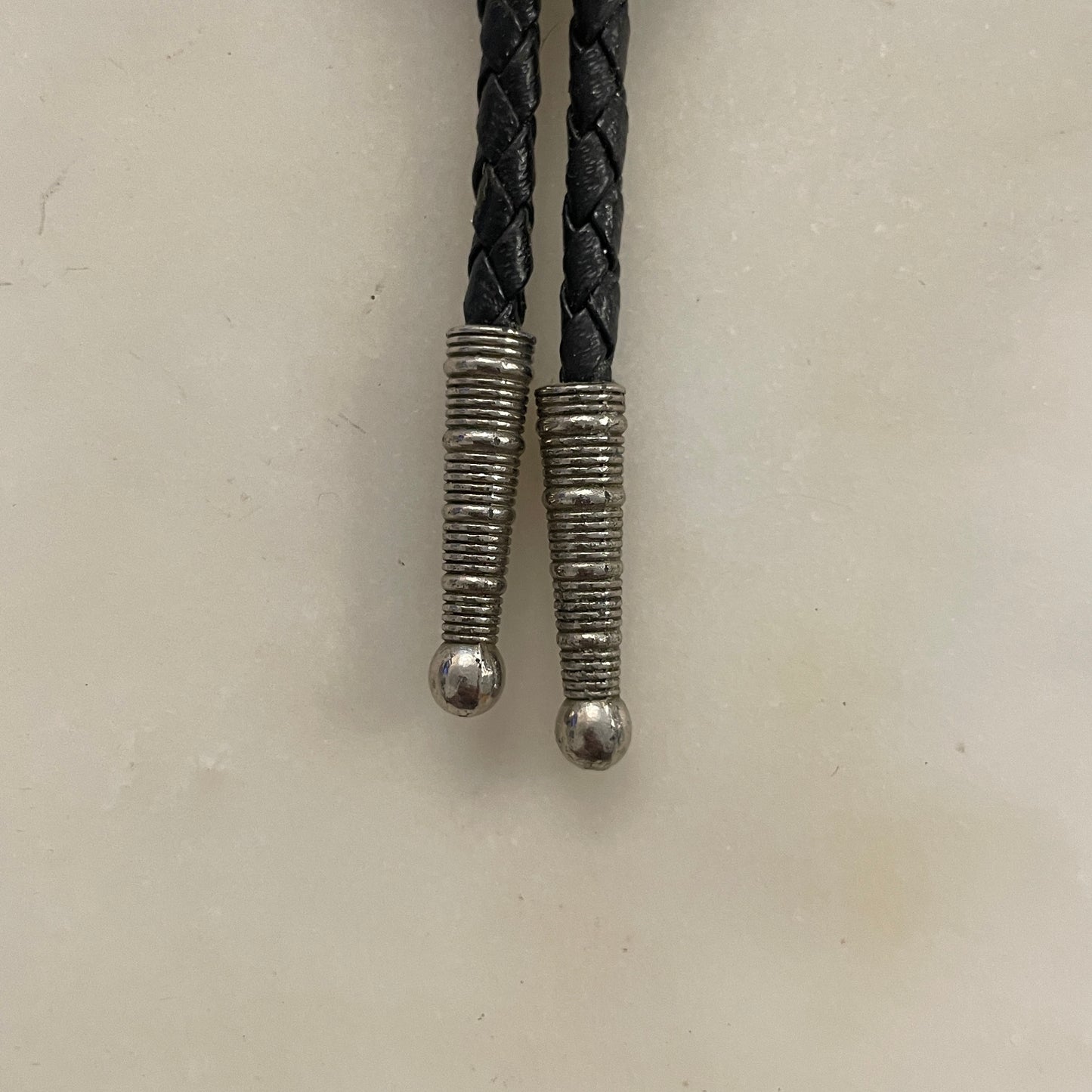 Deco Marble Bolo