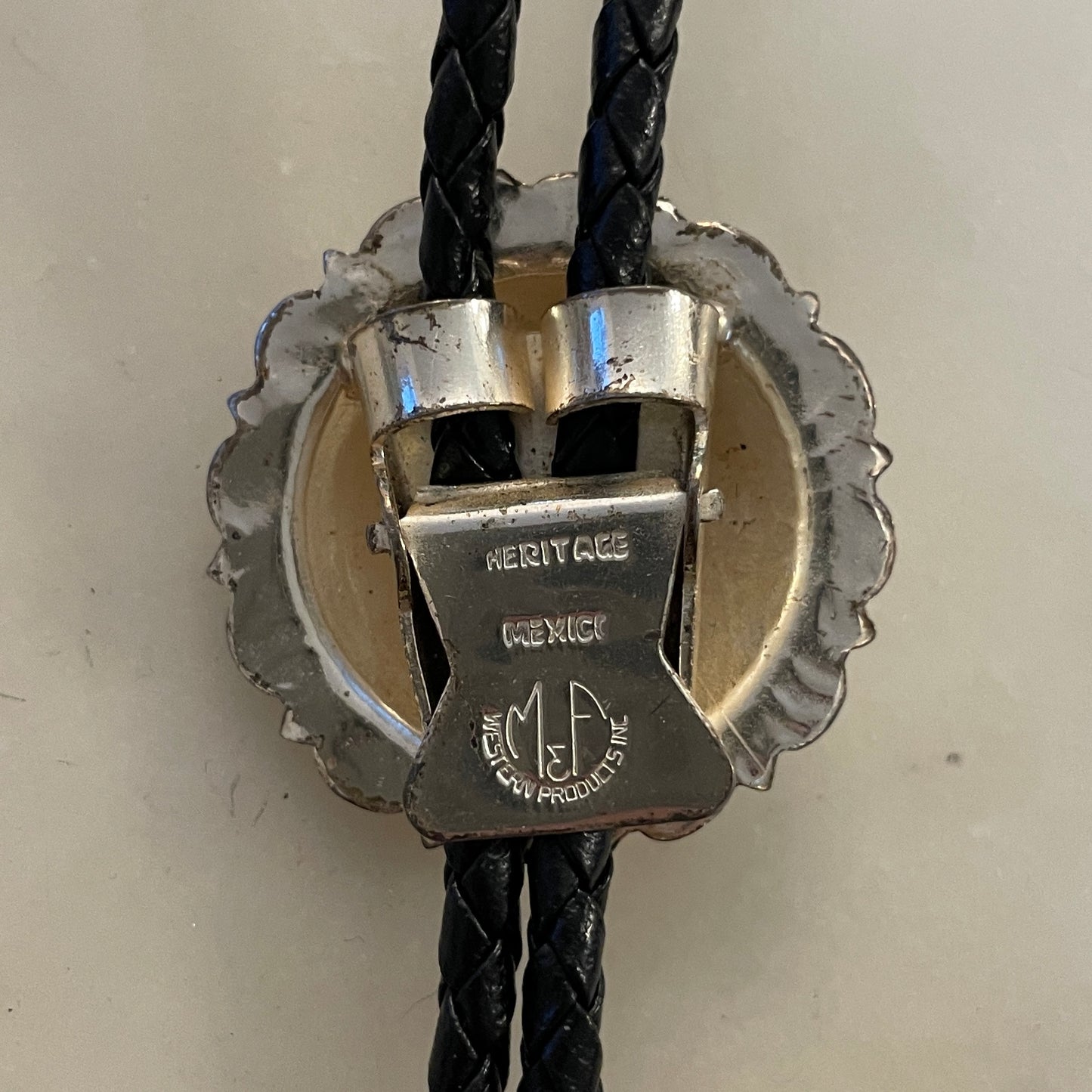 Etched Flower Bolo