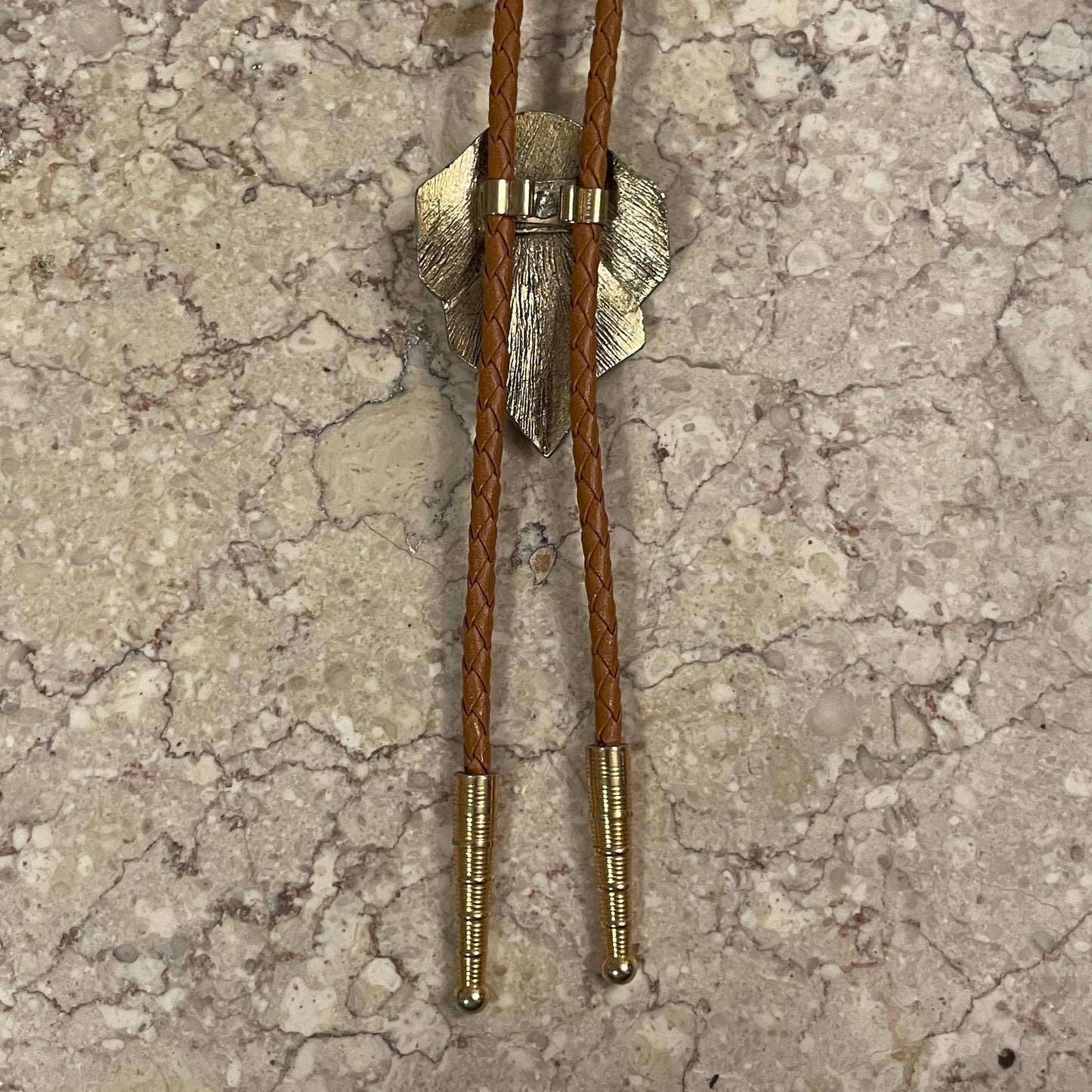Deco Marble Bolo
