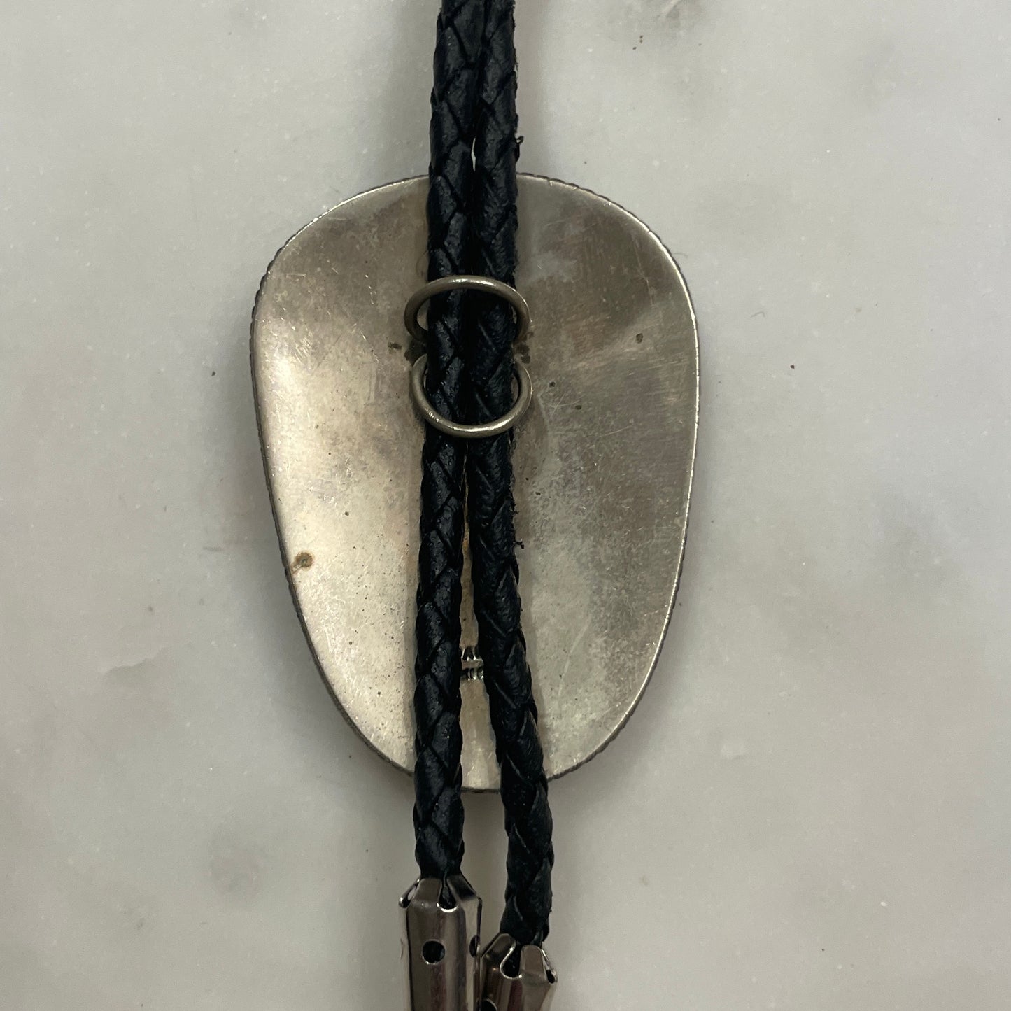 Faux Turquoise Alpaca Metal Bolo