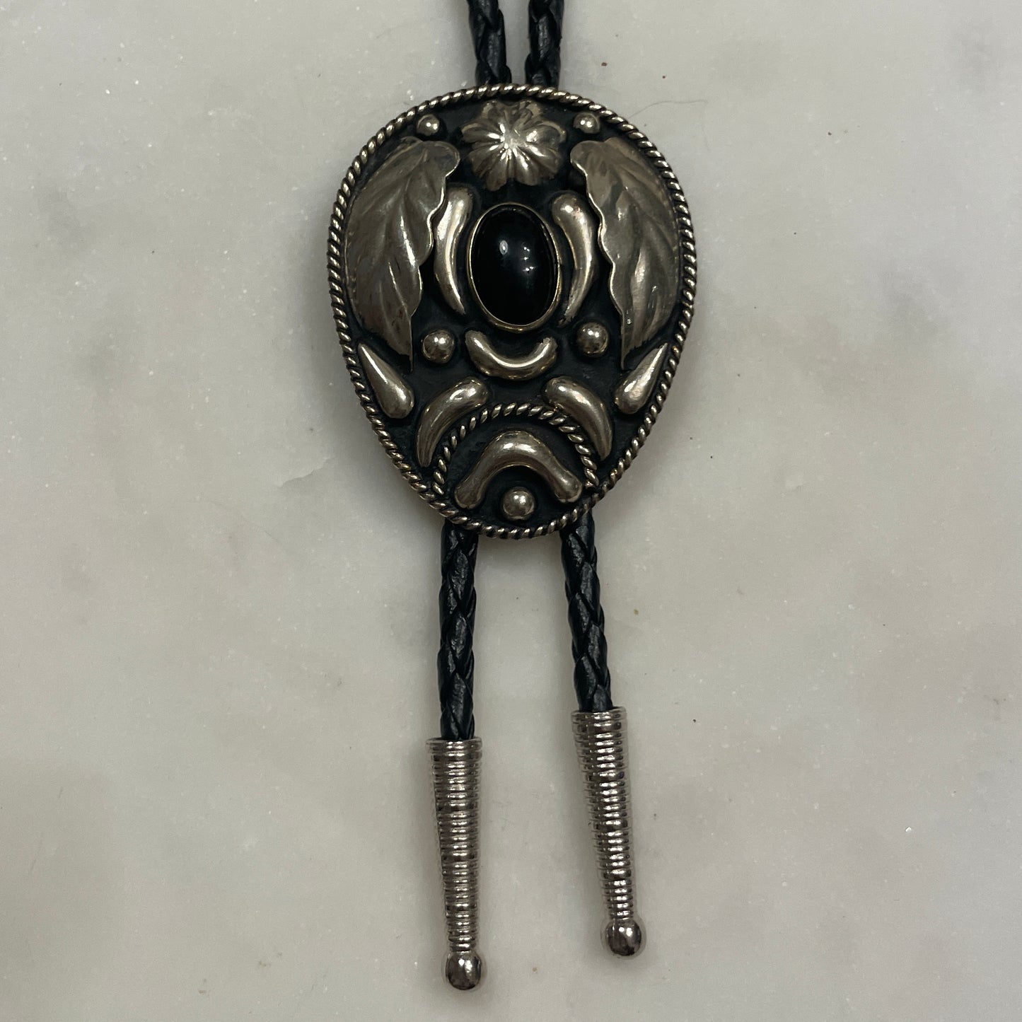 Faux Onyx Alpaca Metal Bolo