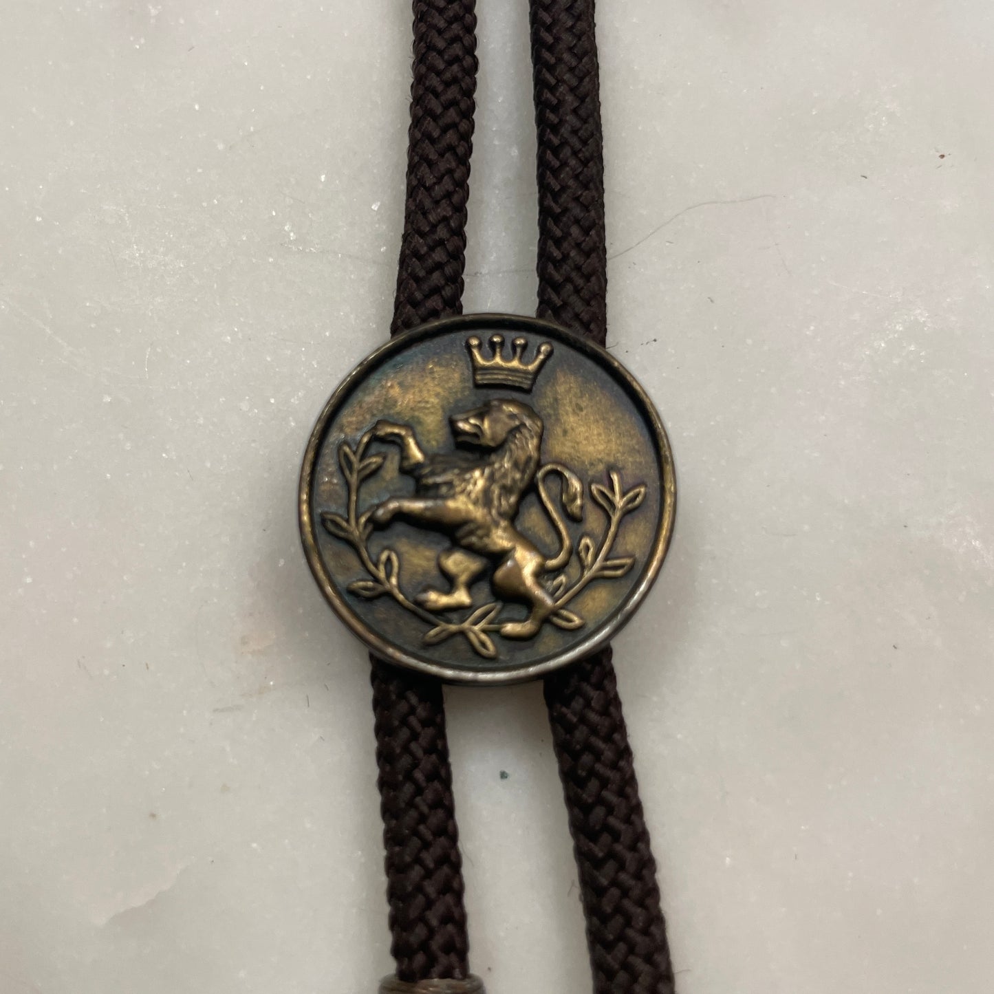 Lion Coin Bolo