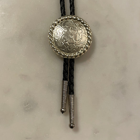 Etched Flower Bolo