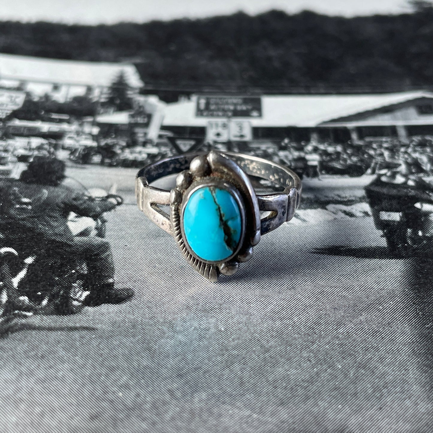 Bell Trading Turquoise Sterling Silver Ring [Size 6]