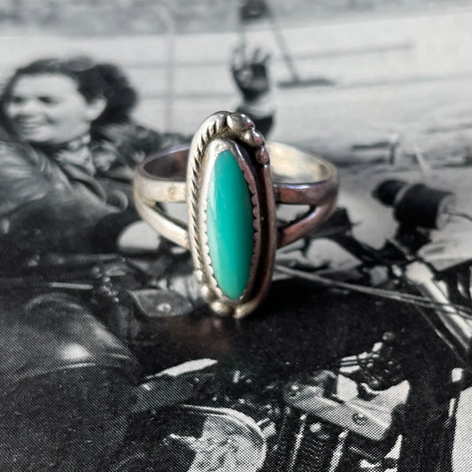 Bell Trading Turquoise Sterling Silver Ring [Size 5.5]