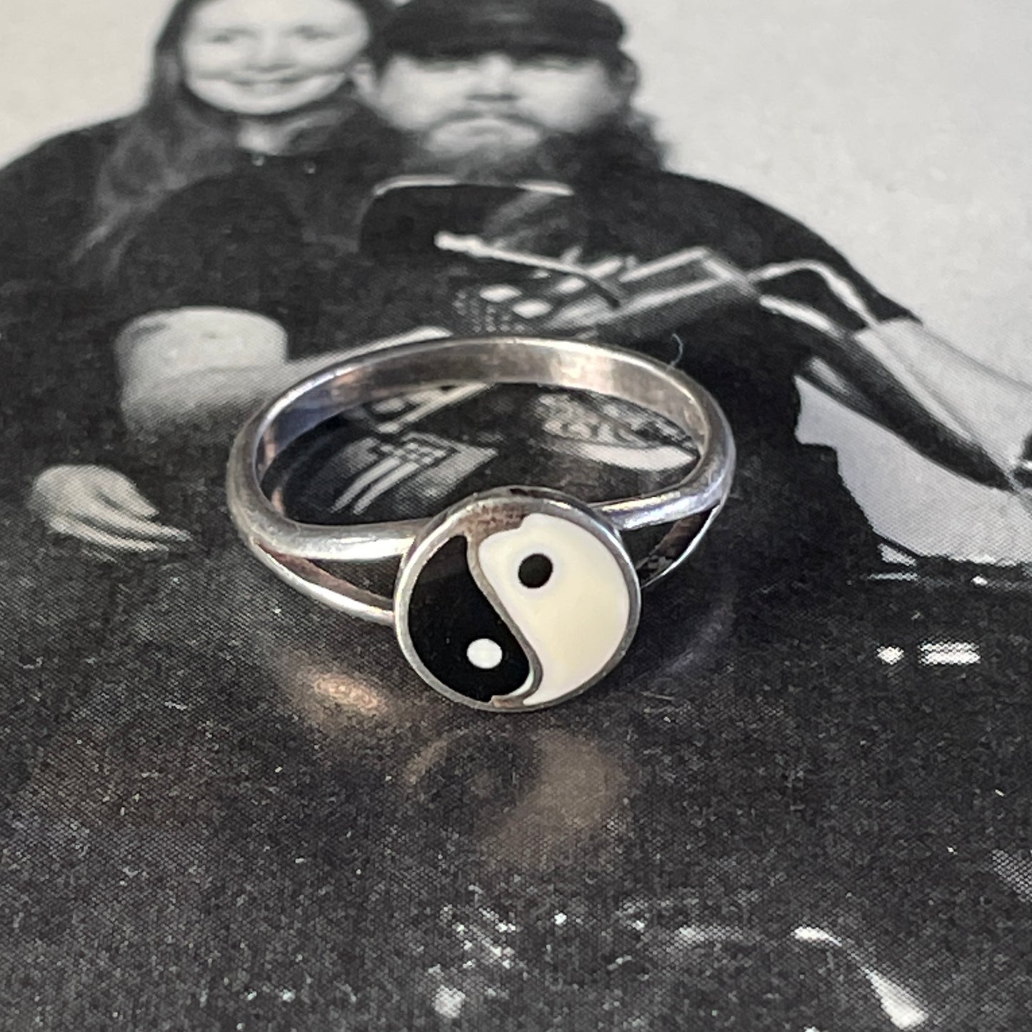 Enamel Yin Yang Sterling Silver Ring [Size 4.75]
